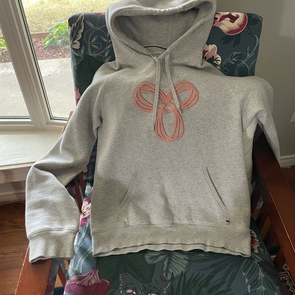 TNA Baltic Hoodie in Light Grey and Pink, L, like new - Picture 2 of 4